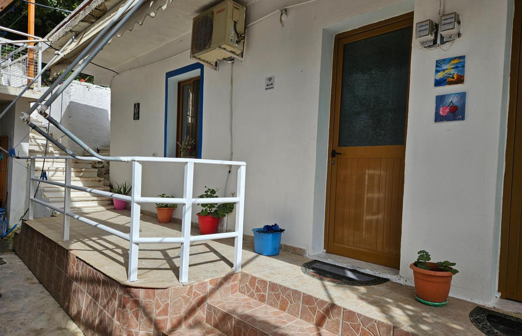 Aeria Rooms Himarë Exterior foto